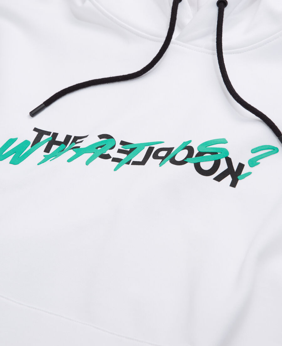 weißes sweatshirt mit „what is“-schriftzug