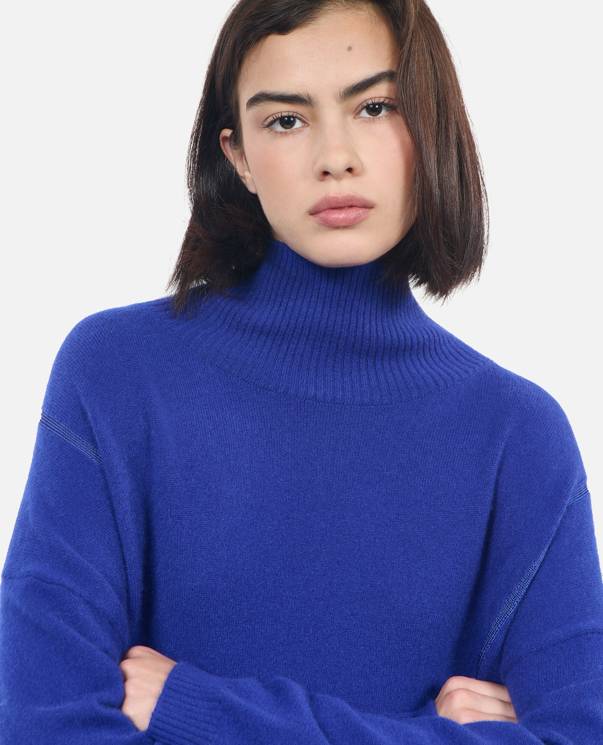 Robe pull bleu electrique outlet