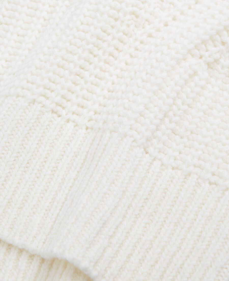 pull en maille écru