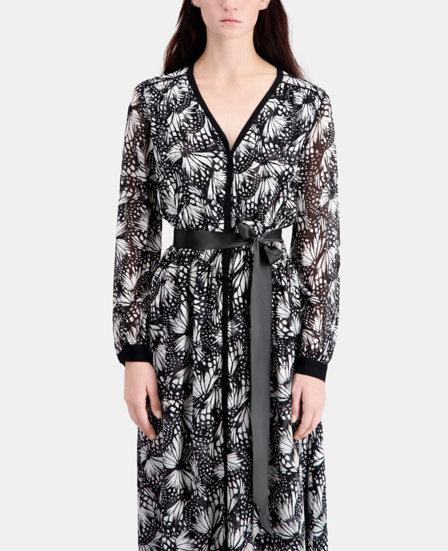 langes kleid mit print und knopfverschluss