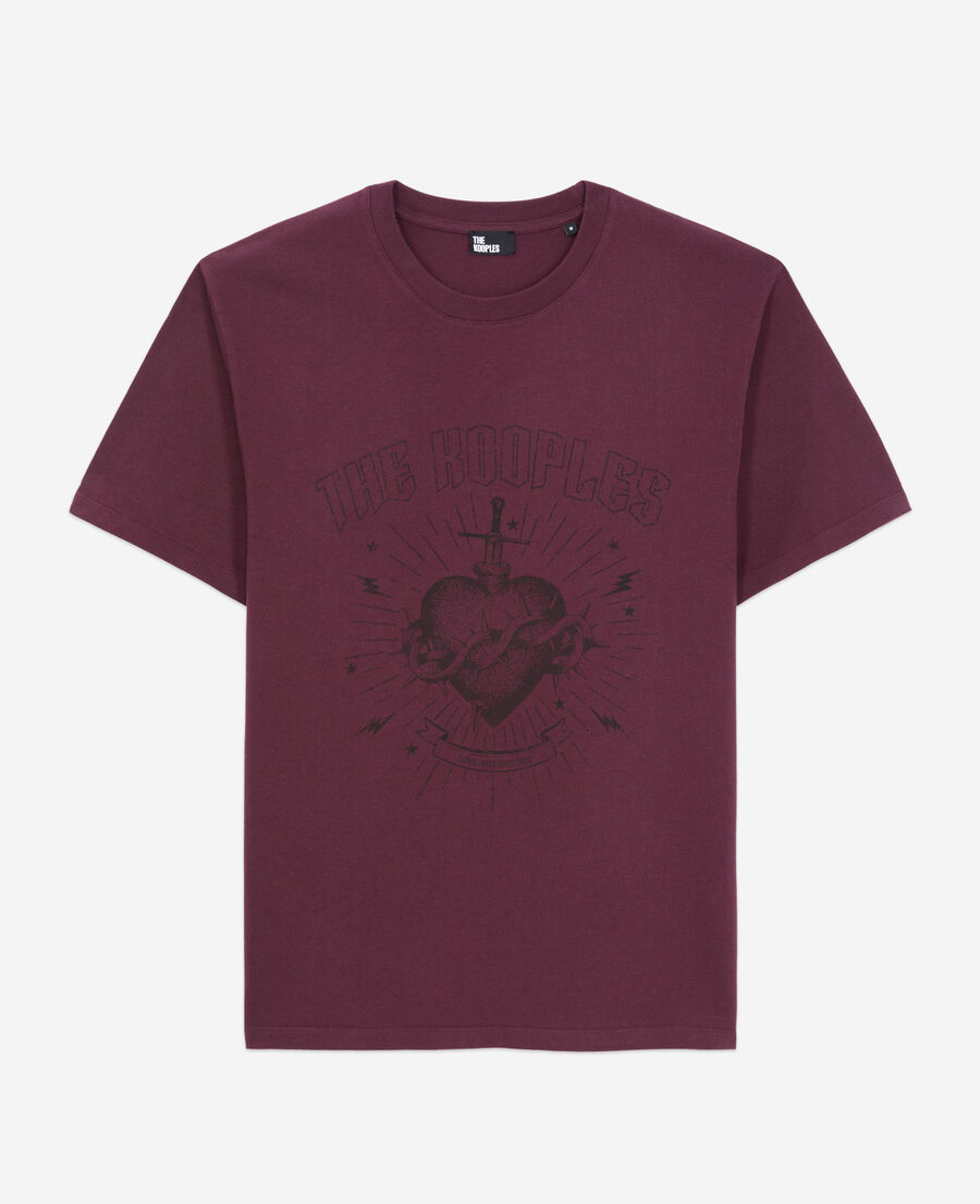camiseta burdeos serigrafía dagger through heart para hombre