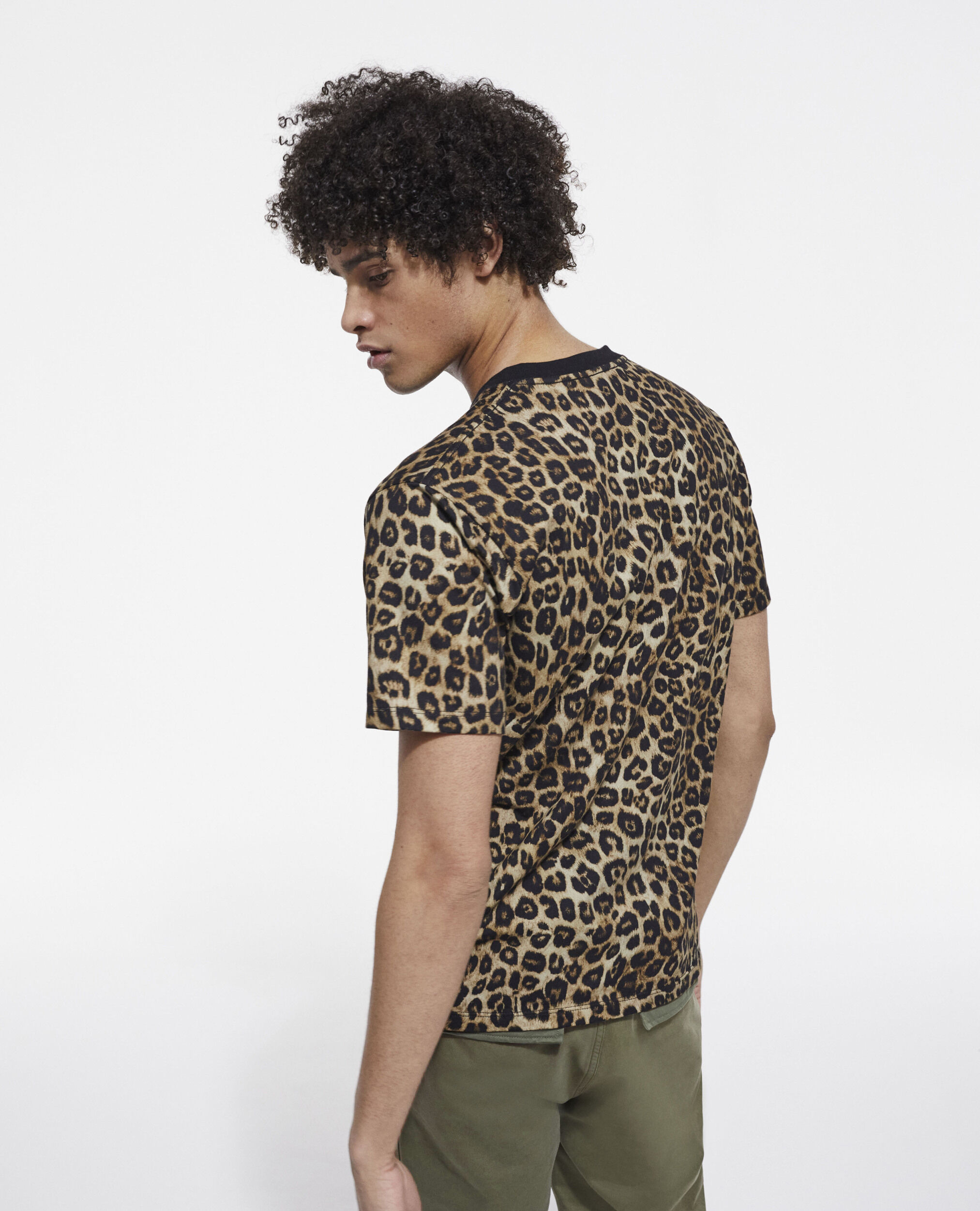 Leopard print T shirt