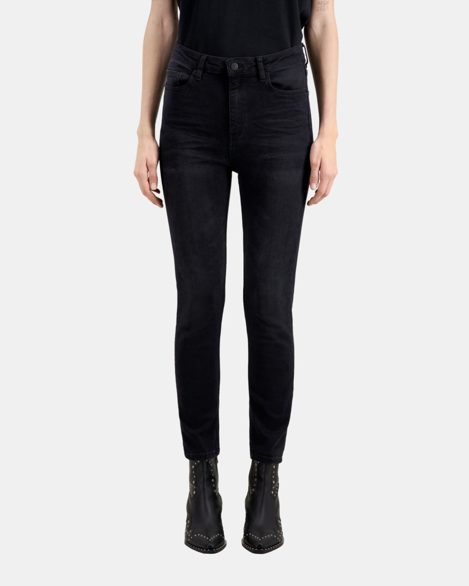 Schwarze Röhrenjeans, BLACK, hi-res image number null