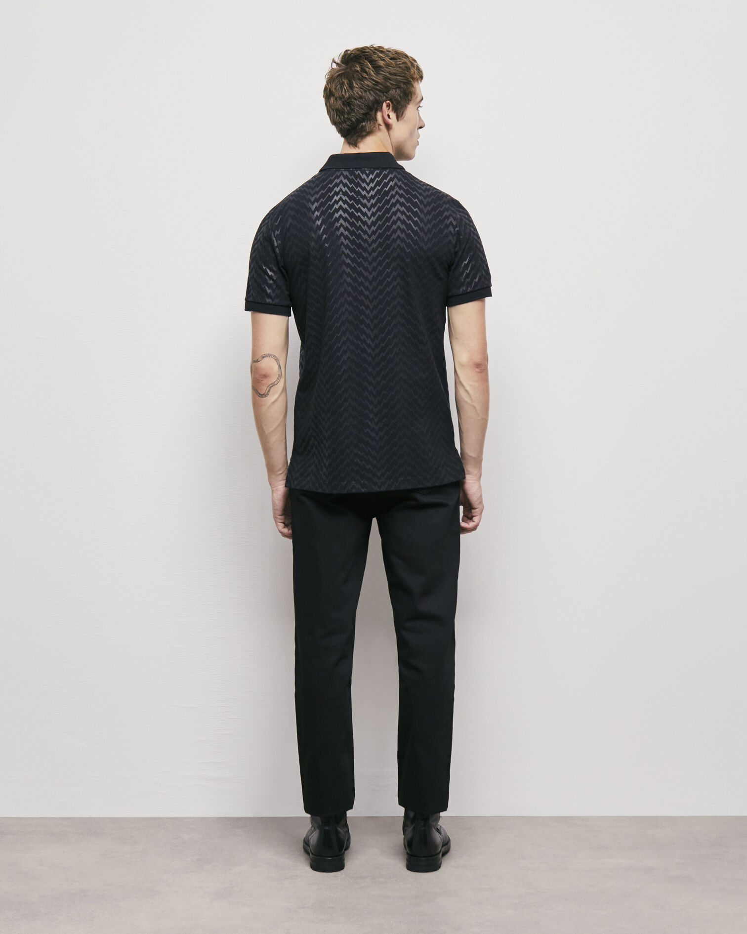 Schwarzes Poloshirt mit Print, BLACK, hi-res image number null