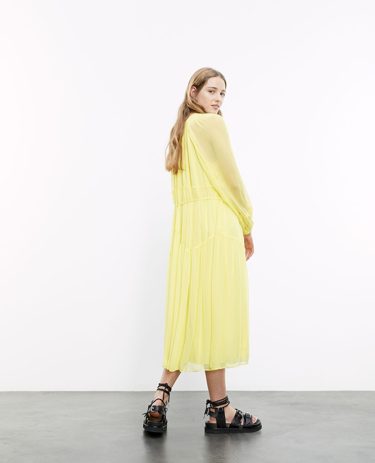 Robe longue jaune discount mango