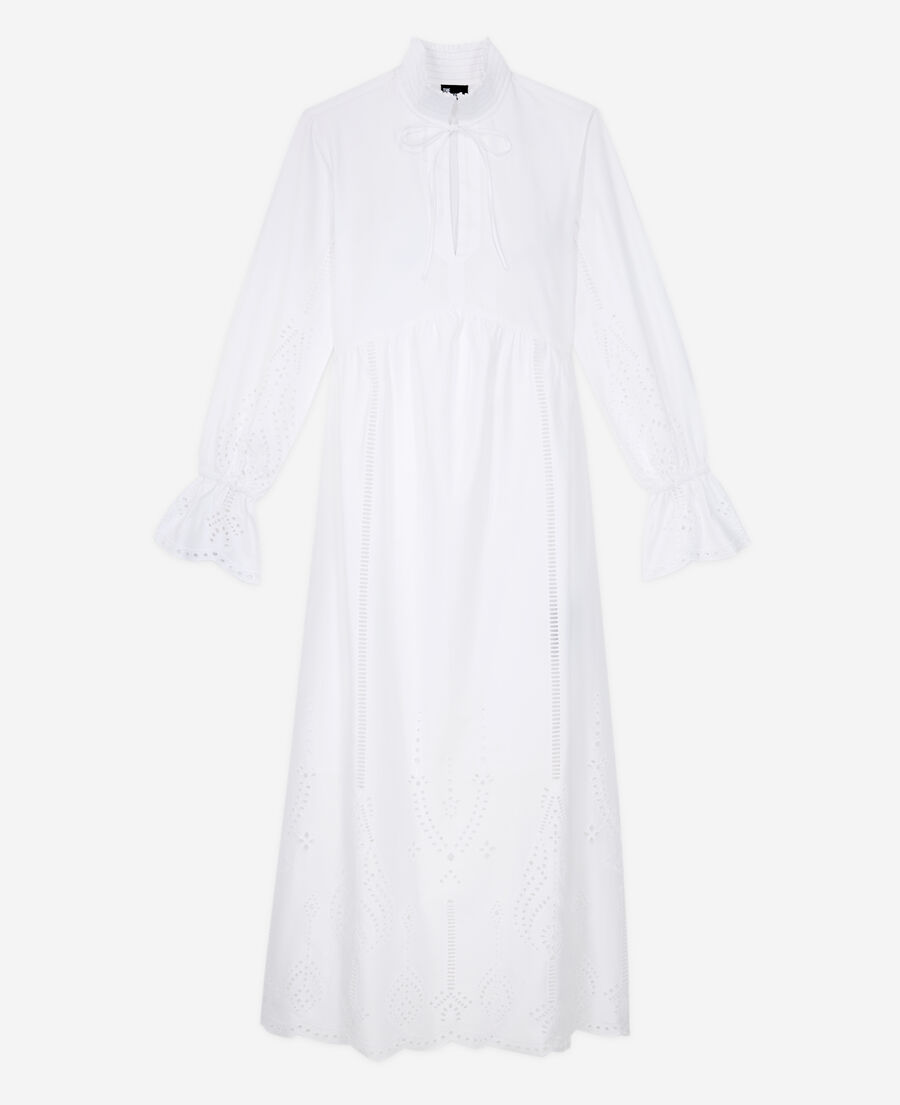 robe longue blanche avec broderie anglaise