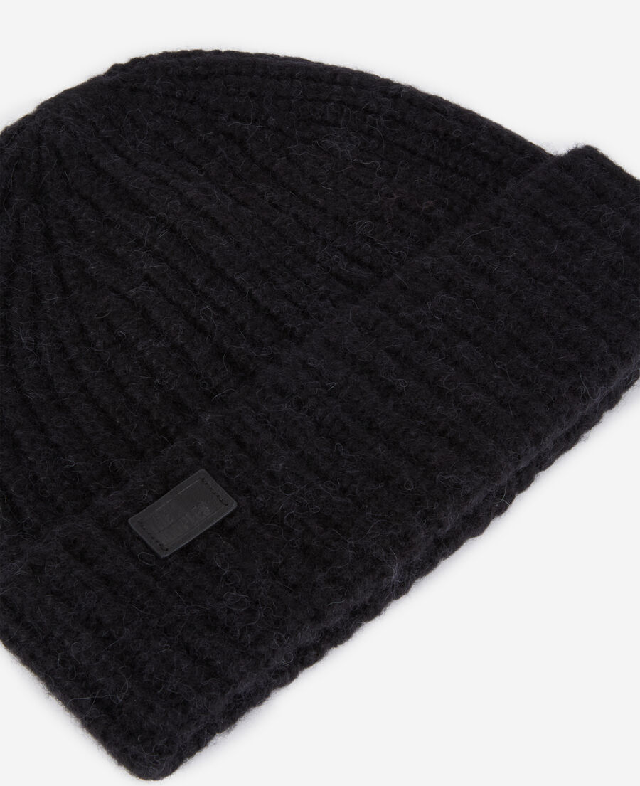 bonnet noir en mélange de laine côtelé