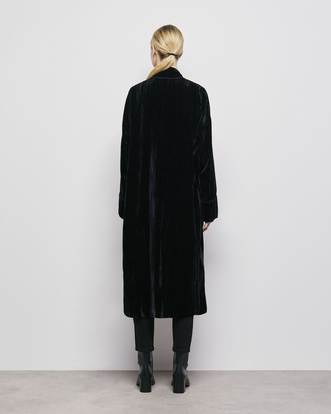 The Kooples FEMME BLACK kimono en velours noir