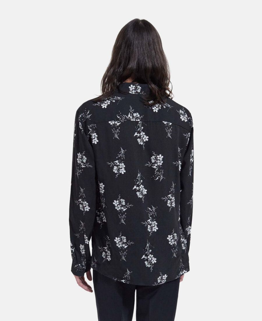 floral shirt