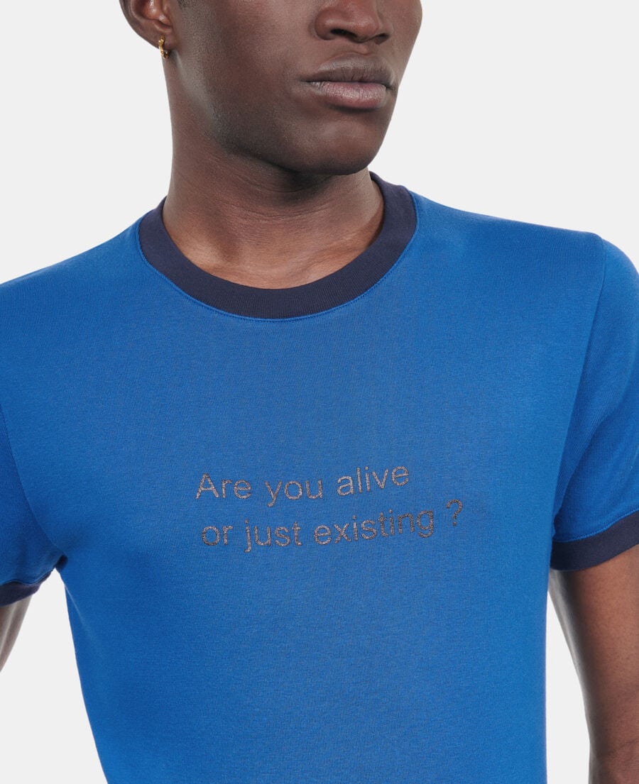 The Kooples HERREN BLUE BRUT blaues t-shirt mit are you alive-siebdruck