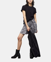 , BLACK, hi-res image number null