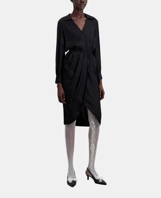 The Kooples FEMME BLACK robe noire mi-longue à fleurs