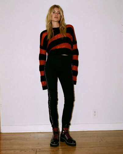 , BLACK, hi-res image number null