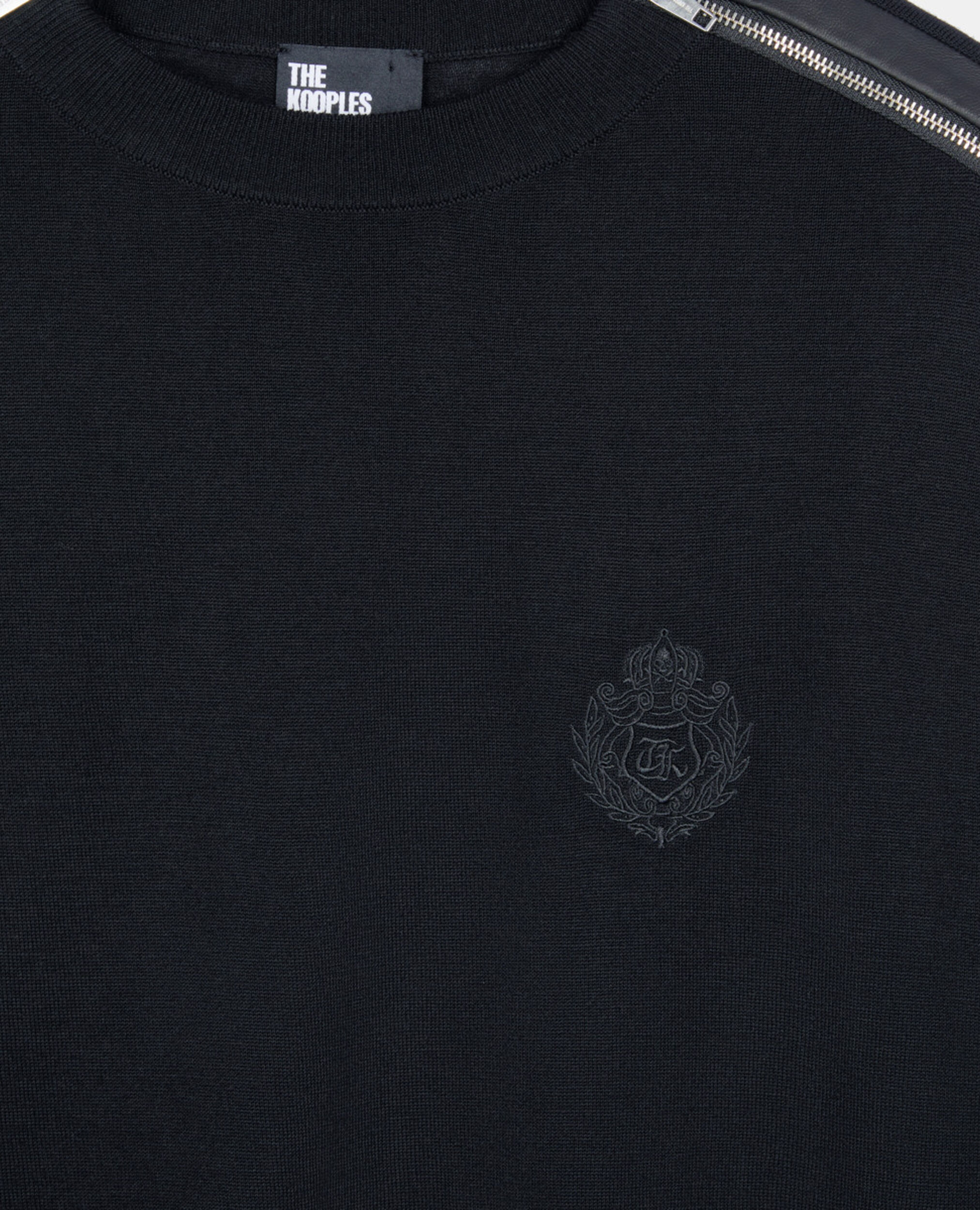 Pull en laine mérinos noir, BLACK, hi-res image number null