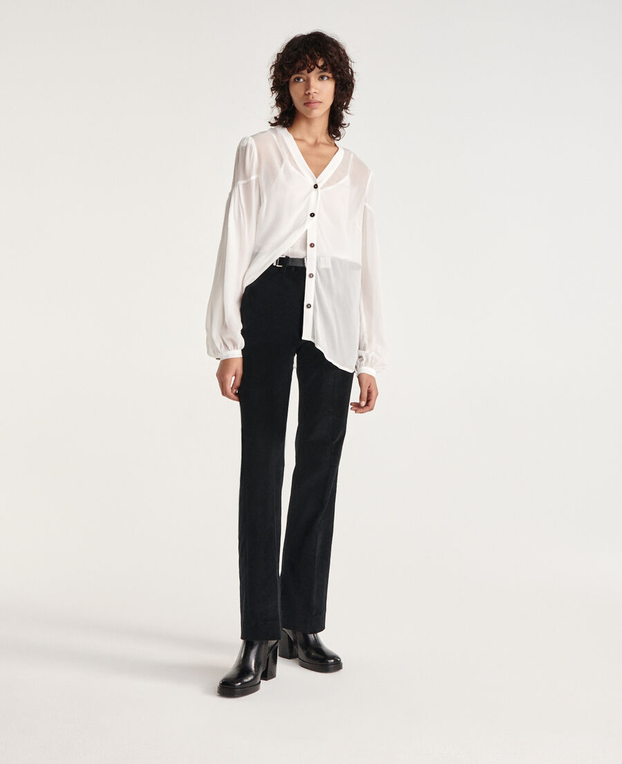 loose v-neck buttoned ecru shirt