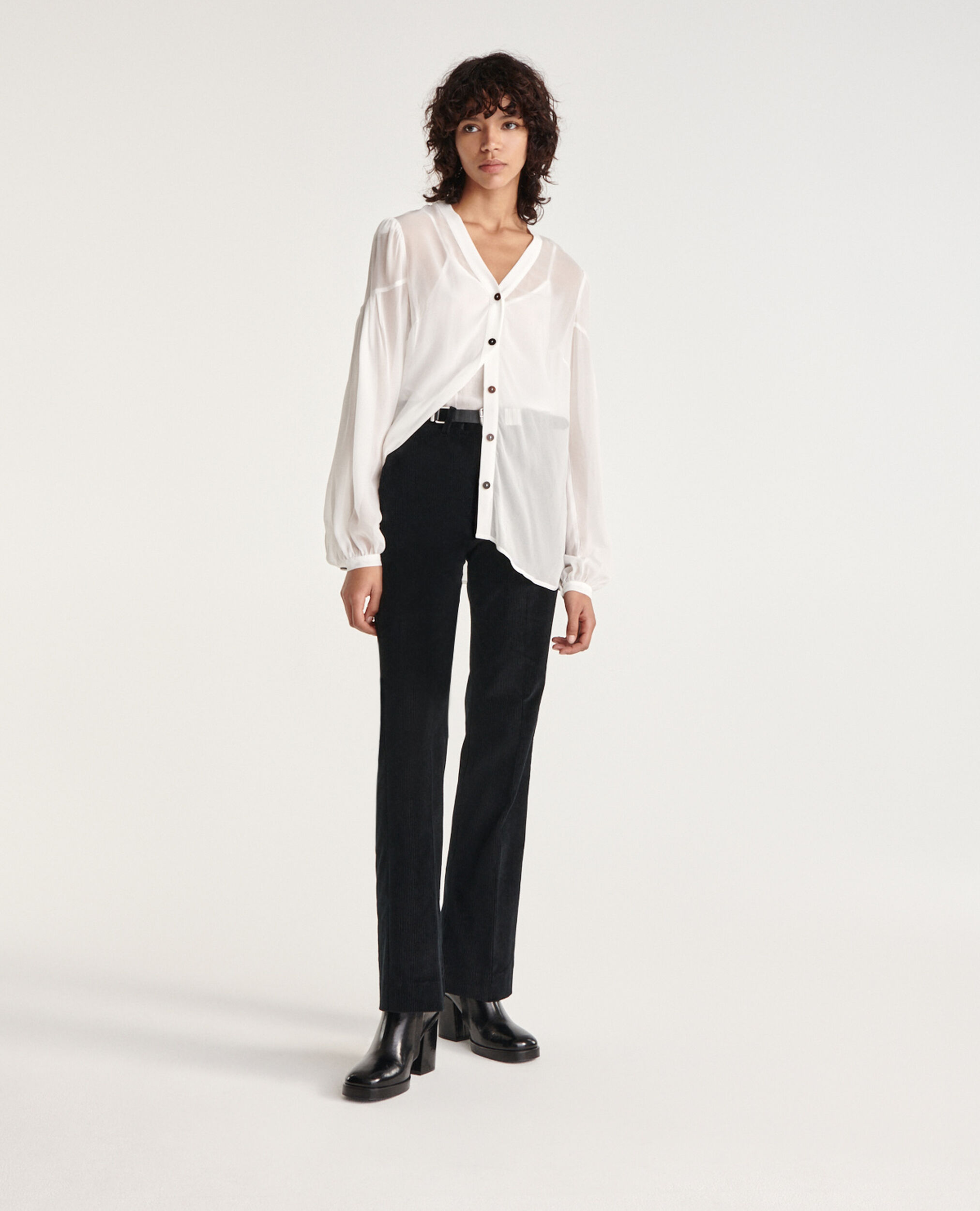 Loose V-neck buttoned ecru shirt, ECRU, hi-res image number null