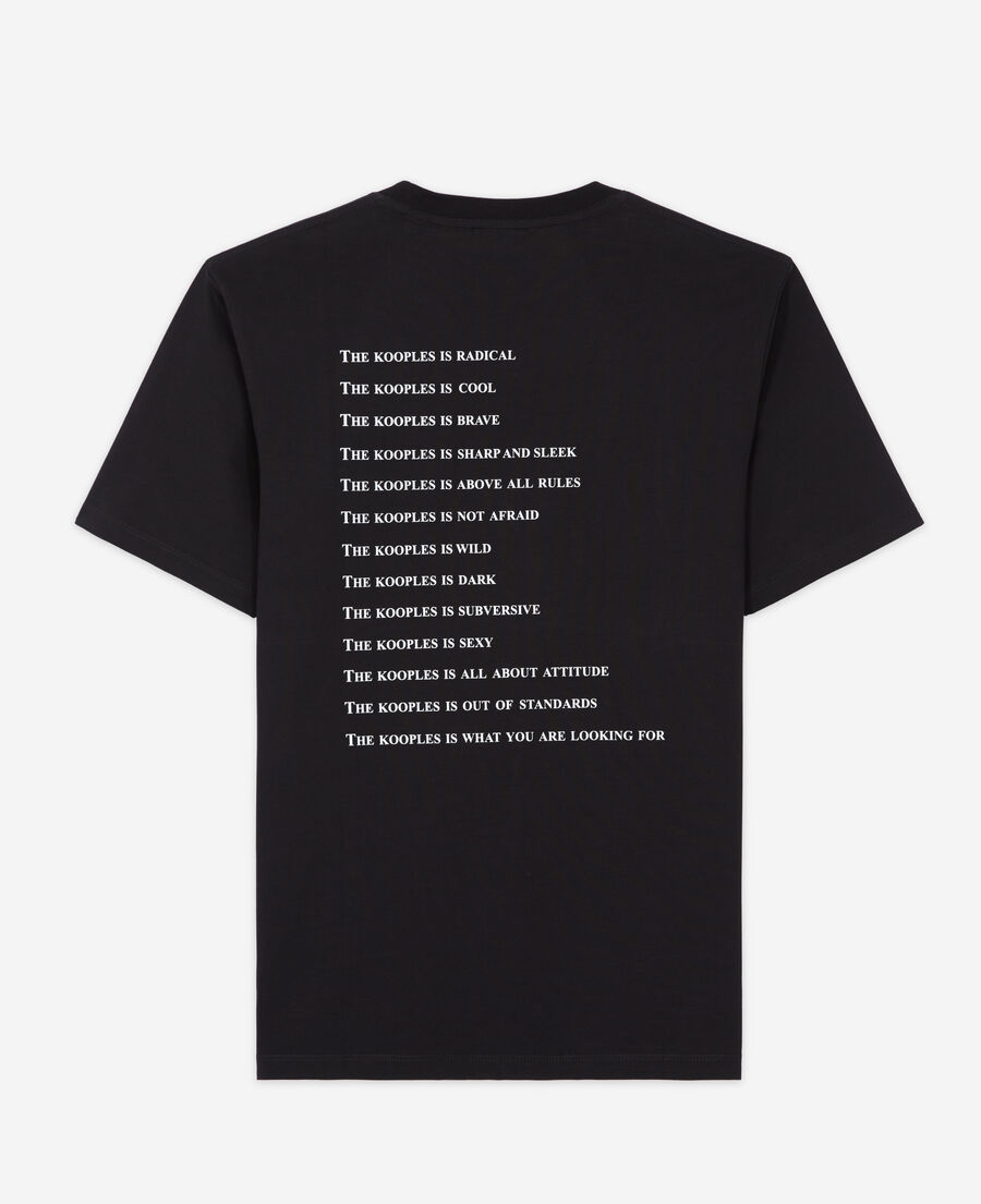schwarzes t-shirt mit „what is“-strassbesatz