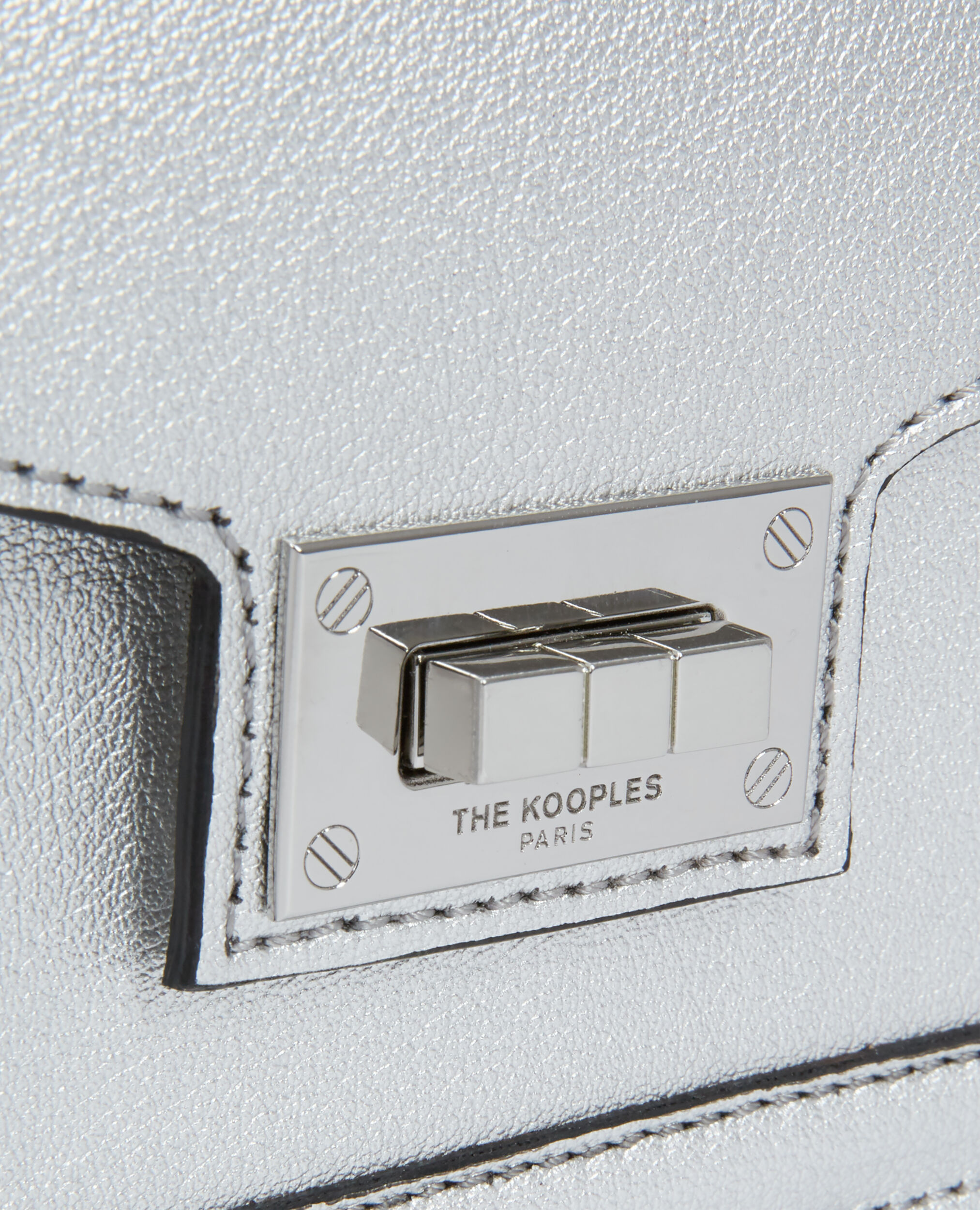 Sac Emily nano en cuir argenté The Kooples