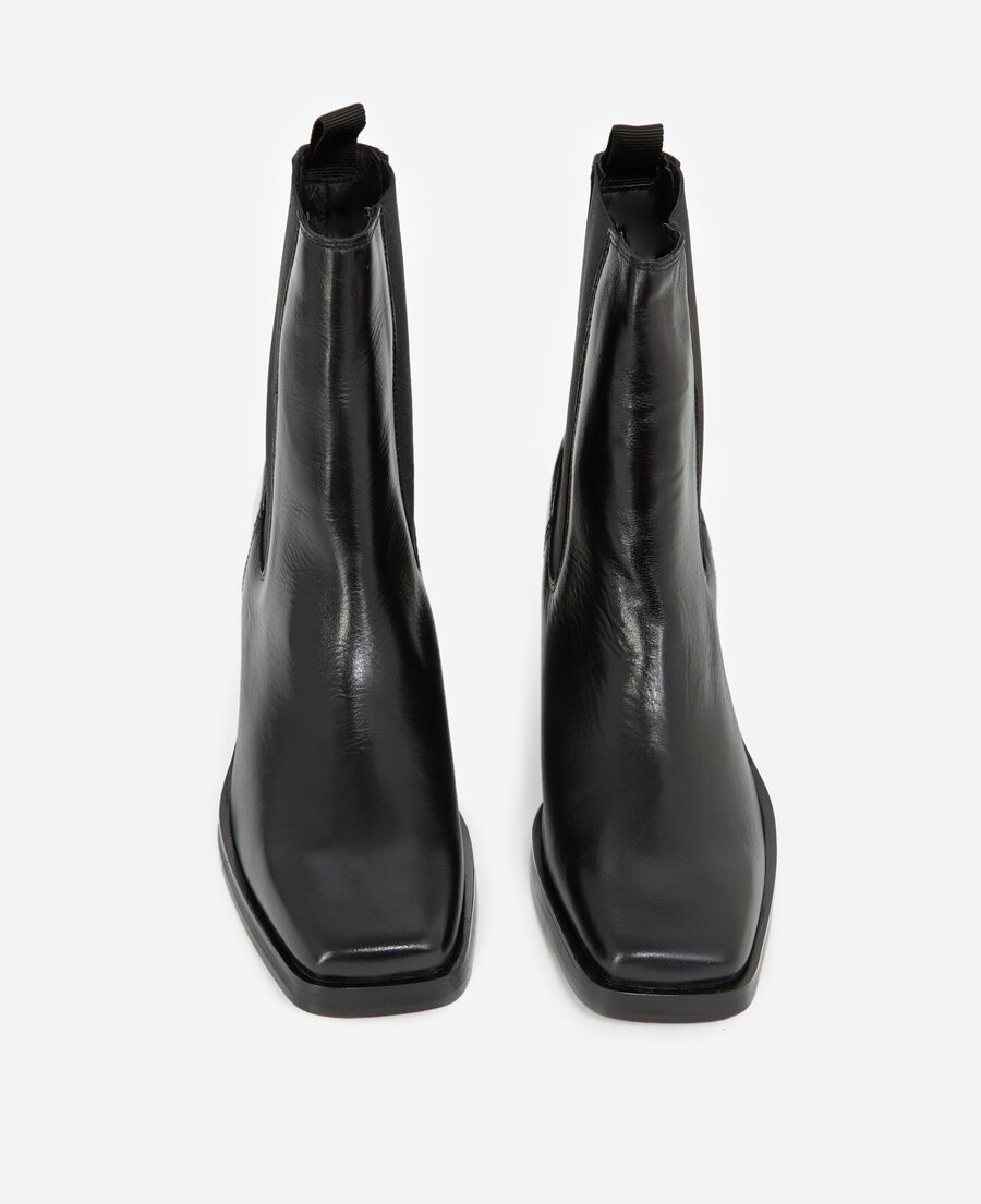 bottines noires en cuir