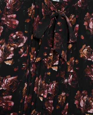 The Kooples FEMME BLACK - RED robe courte imprim&eacute; fleuri en soie m&eacute;lang&eacute;e bordeaux