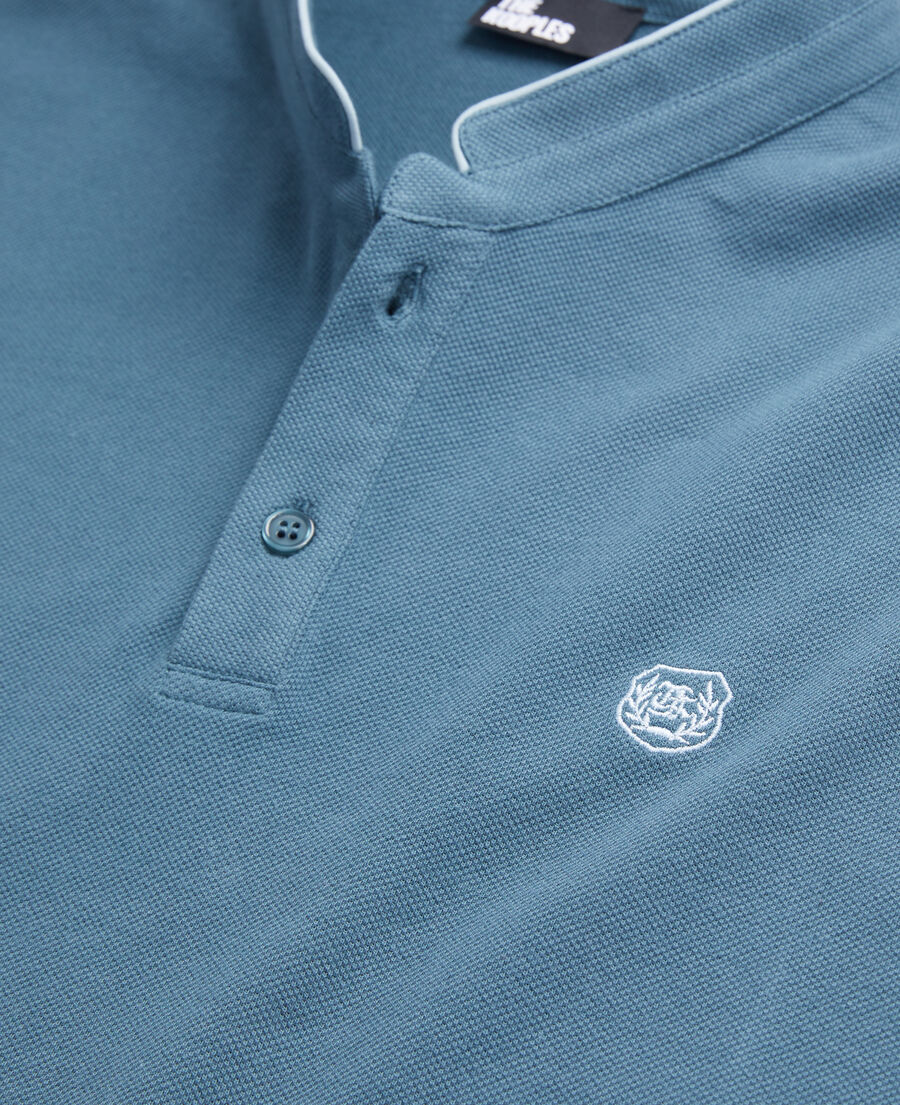 polo bleu profond en coton