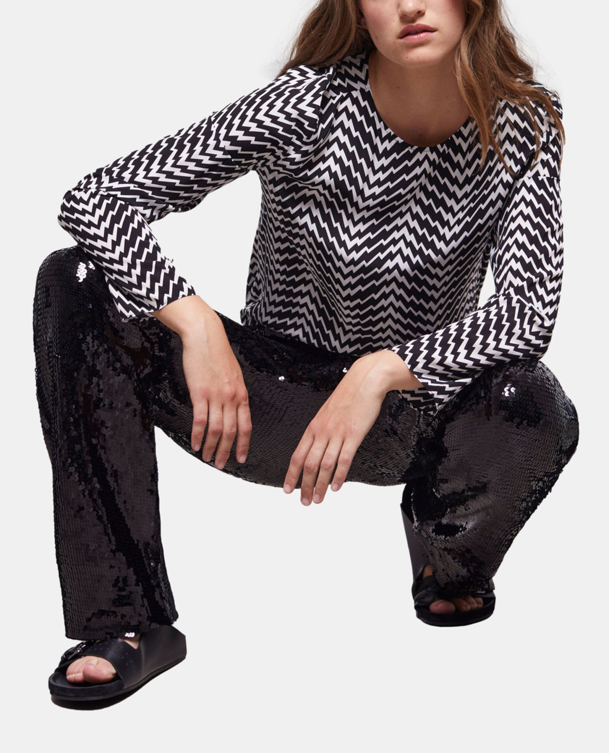 Black printed top, BLACK WHITE, hi-res image number null