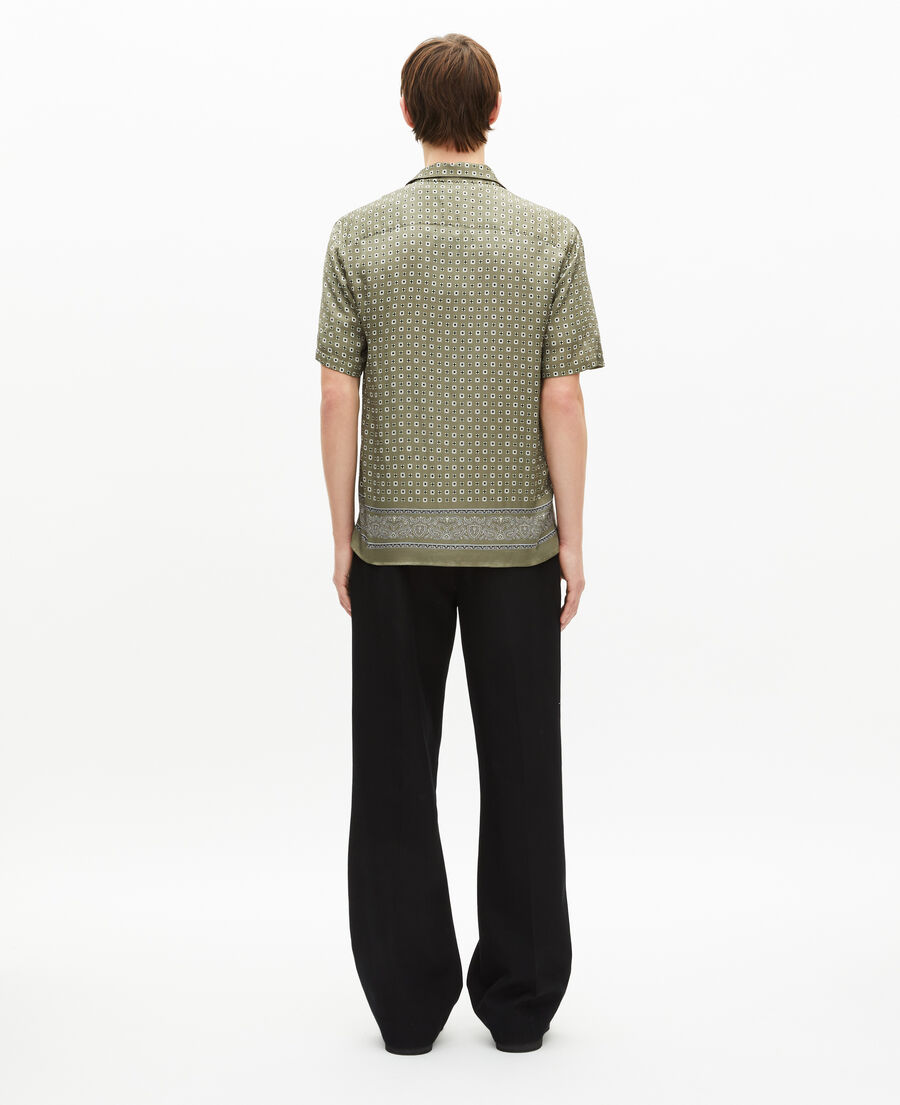 The Kooples HERREN FORET shirt mit kurzen &auml;rmeln und bandana-print in khaki