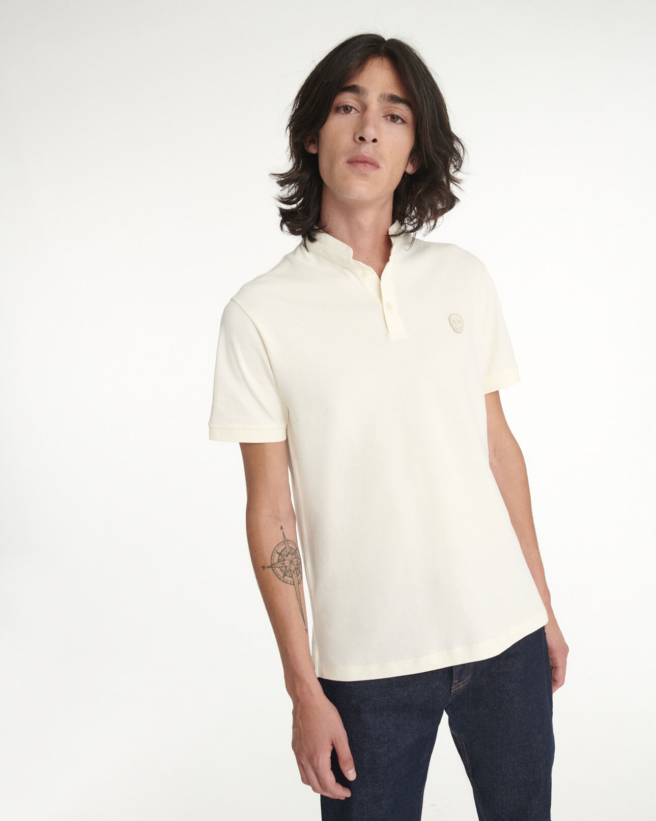 The Kooples HERREN CREAM poloshirt cremefarben offizierskragen badge