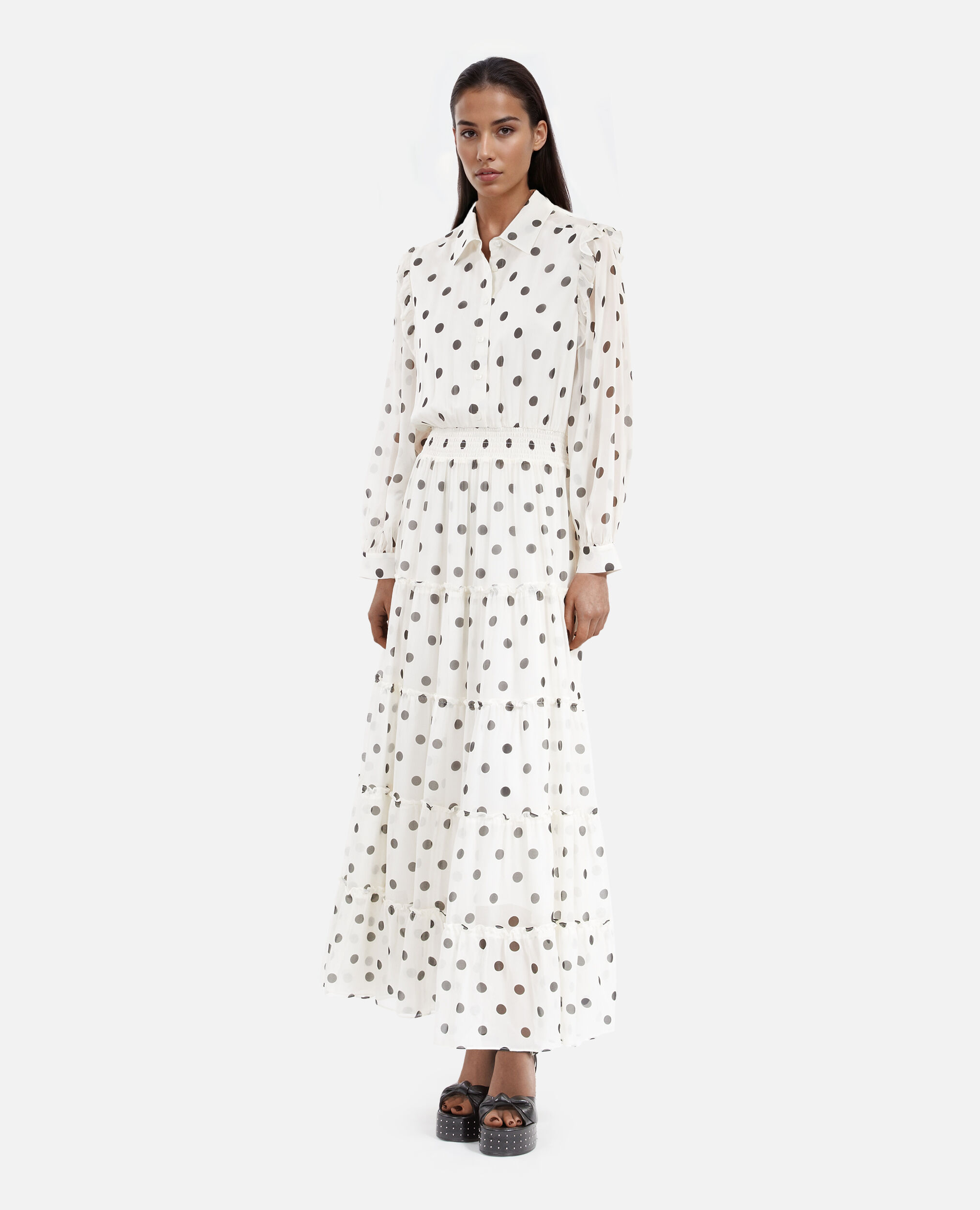 Robe longue à pois sale