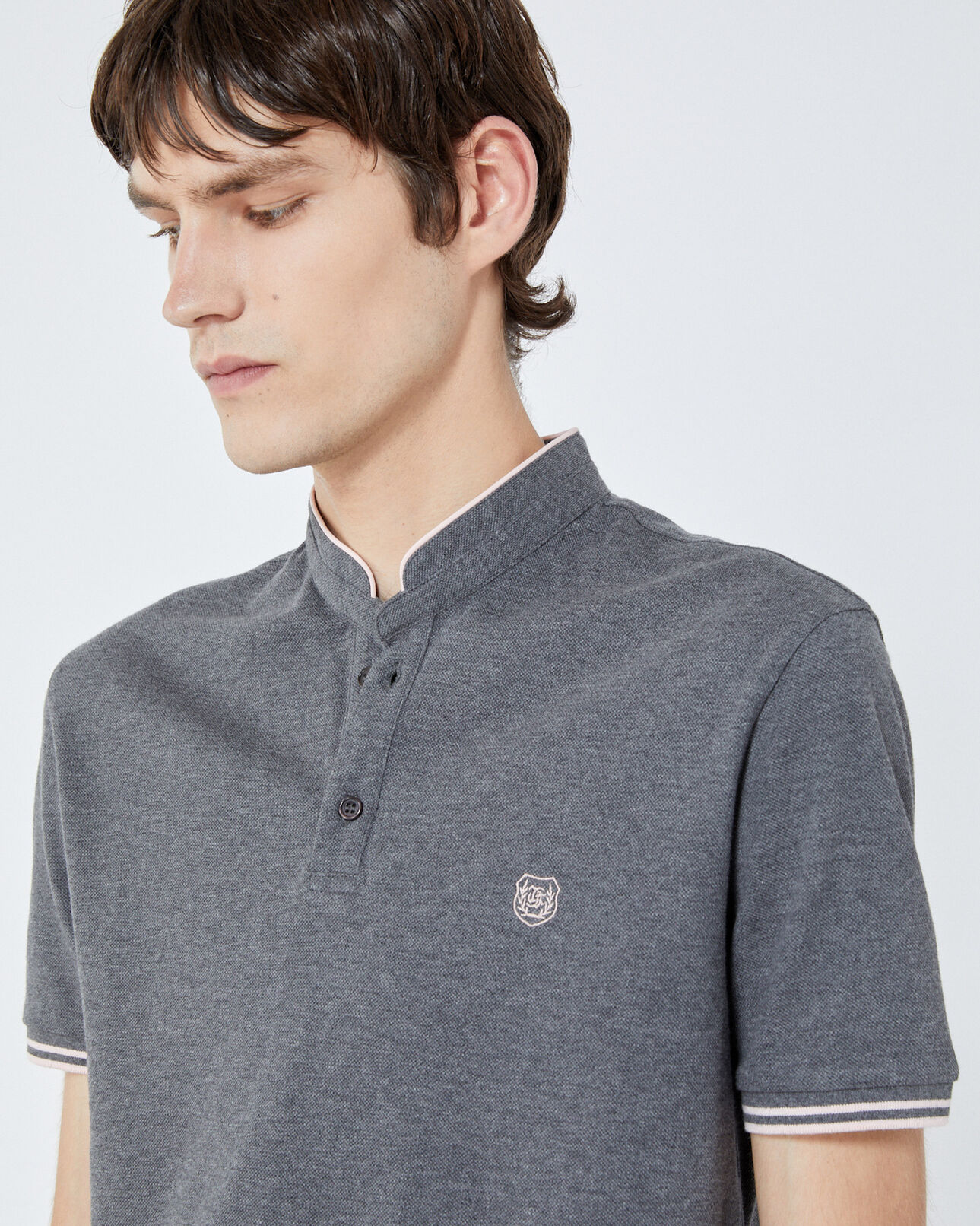 The Kooples HERREN MEDGREY MEL / LOTUS PINK grau meliertes baumwoll-poloshirt mit paspel