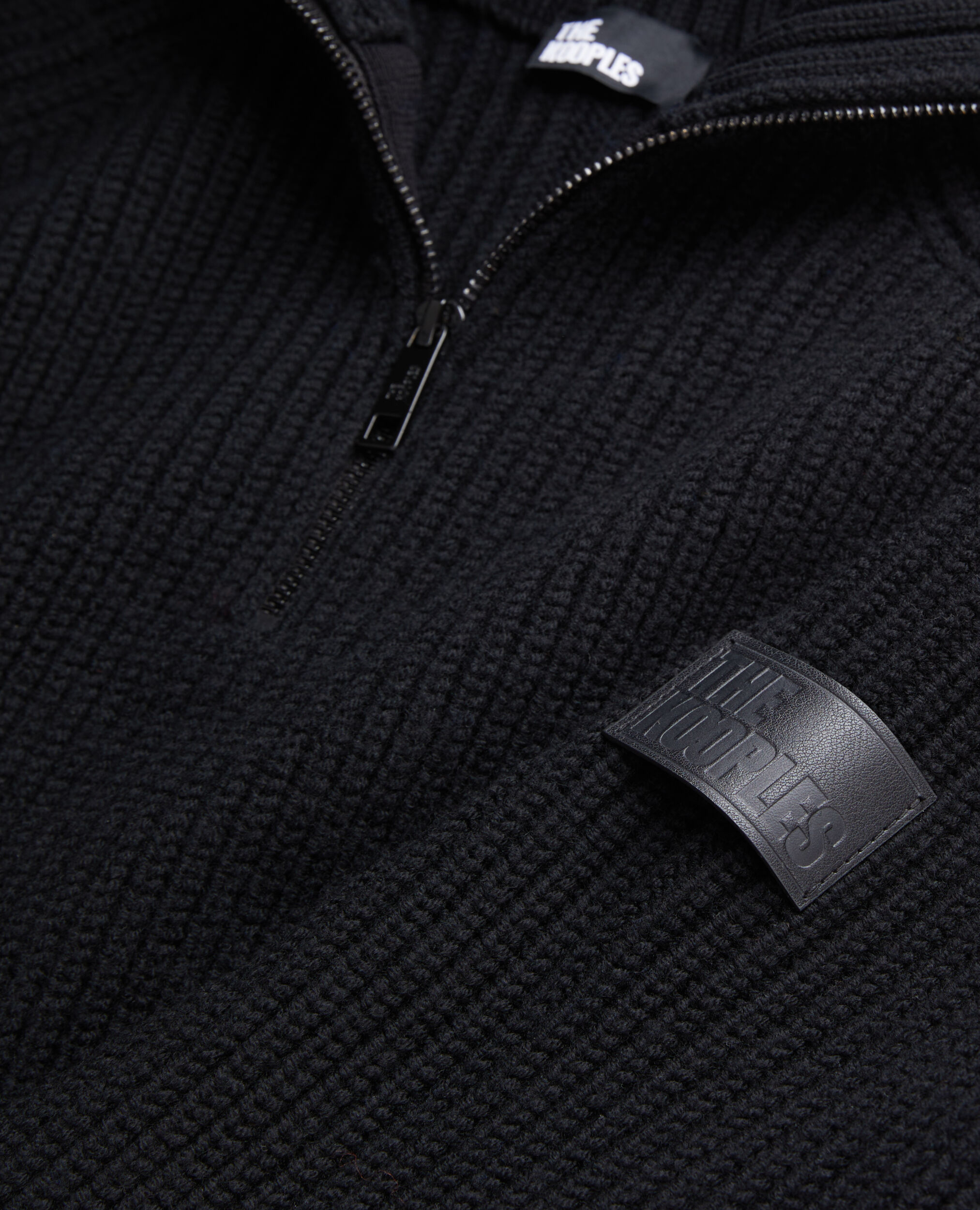 Pull noir en laine, BLACK, hi-res image number null