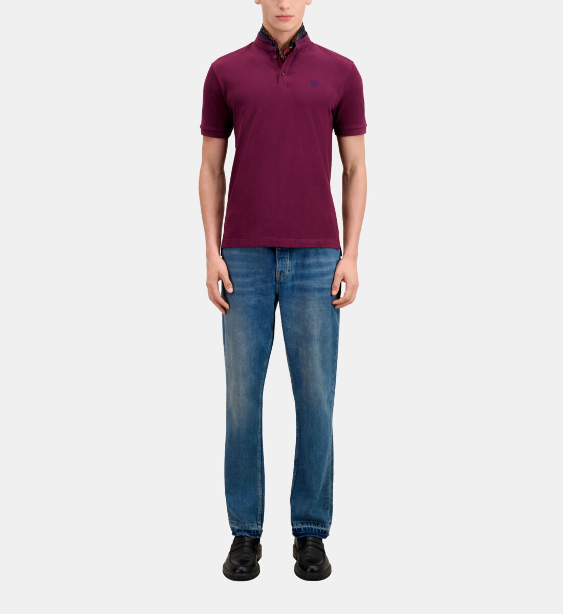 Blue jeans cheap burgundy top
