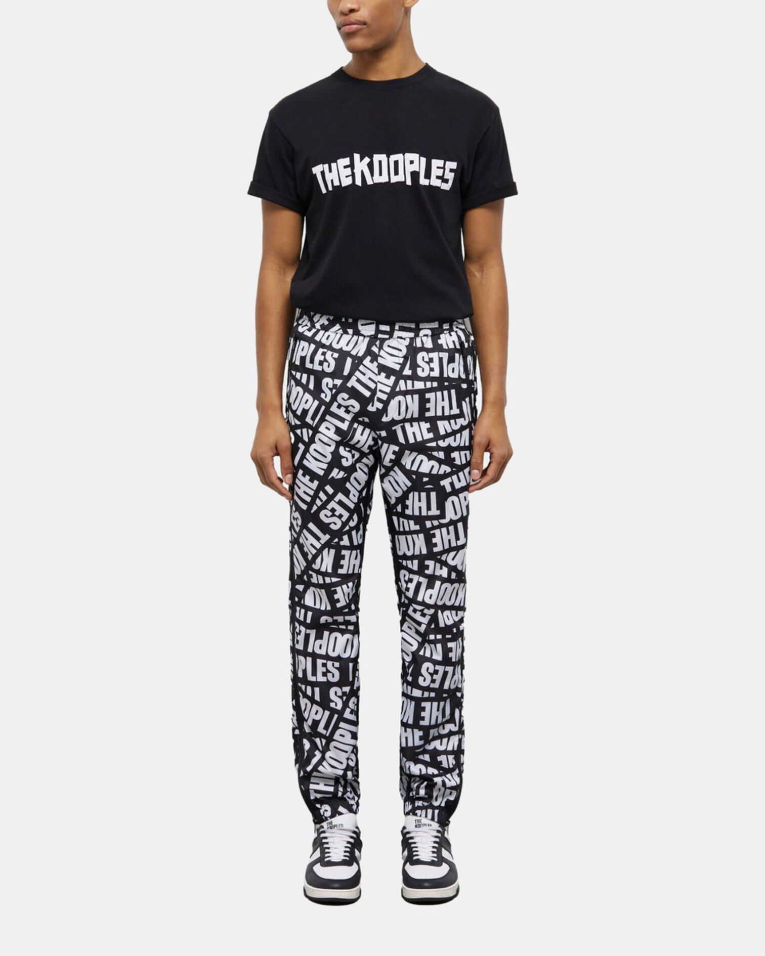 Jogginghose mit Logo-Tape, BLACK / WHITE, hi-res image number null