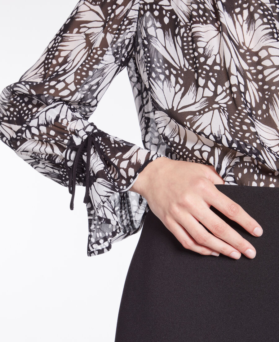 printed top with contrasting details
