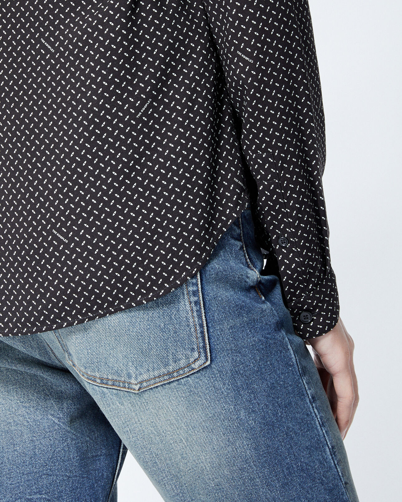The Kooples HOMME BLACK WHITE chemise noire à motifs blancs