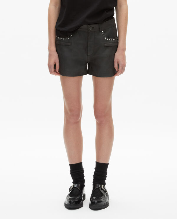 The Kooples WOMEN BLACK STONE black leather shorts