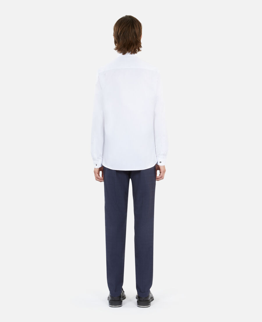 camisa algodón blanca con cuello clásico