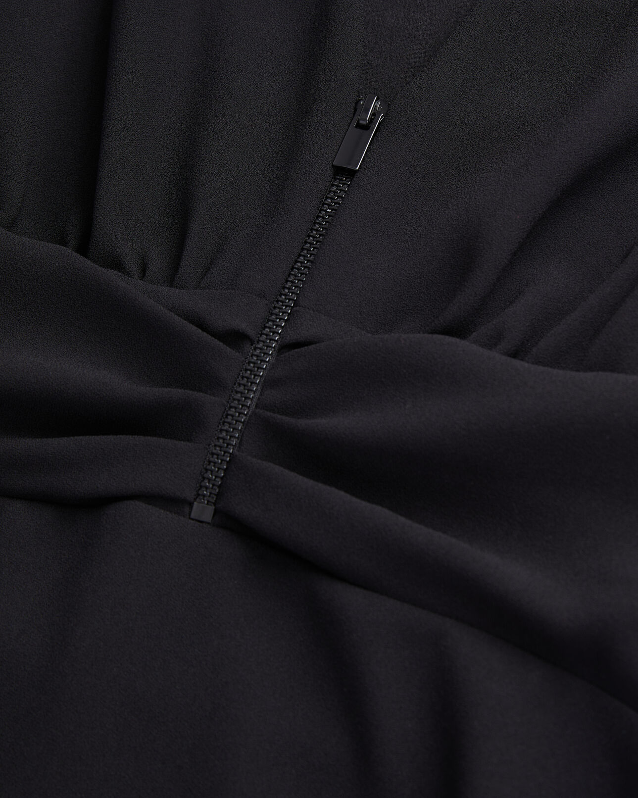The Kooples FEMME BLACK robe courte noire en crêpe