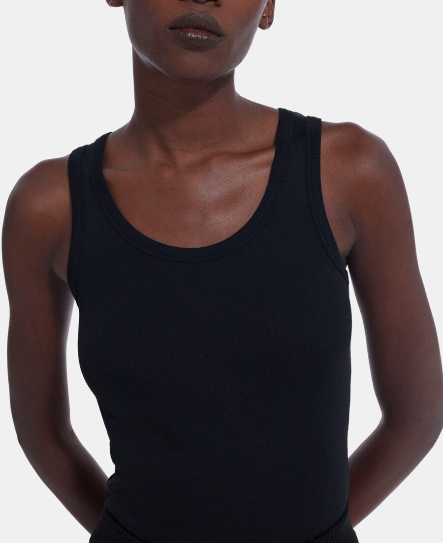 black tank top