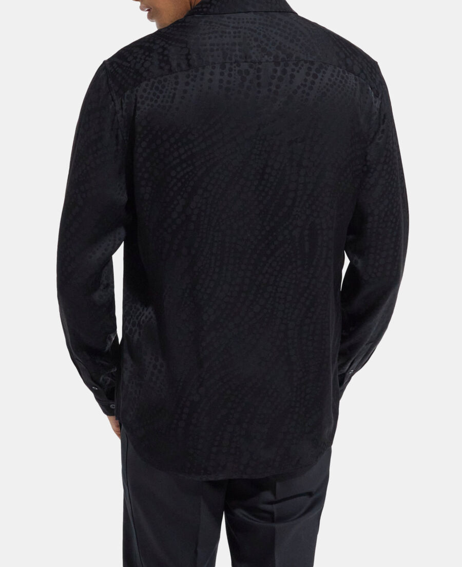 black shirt