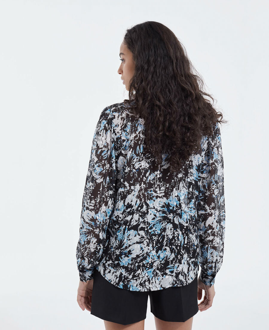 fitted blue and white patterned shirt