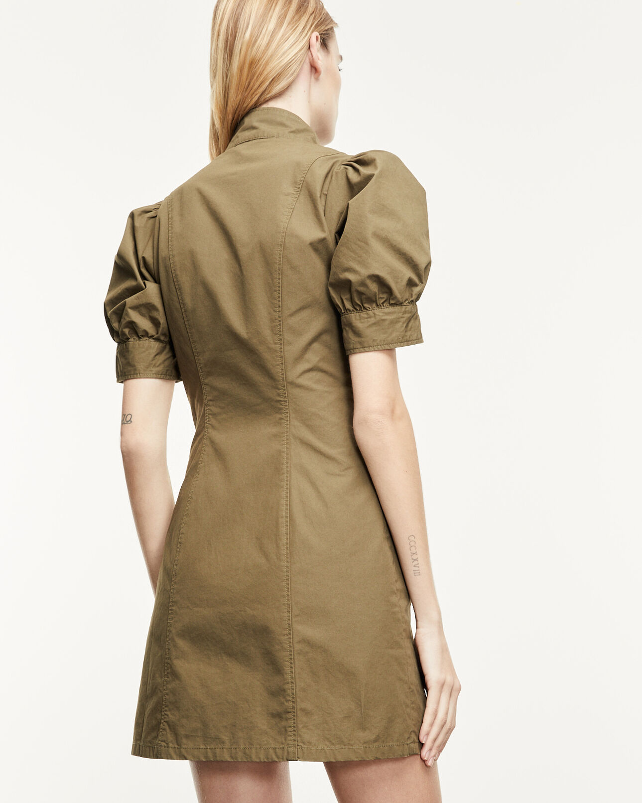 The Kooples DAMEN MILITARY KAKI khaki-button-down-hemdkleid aus baumwolle