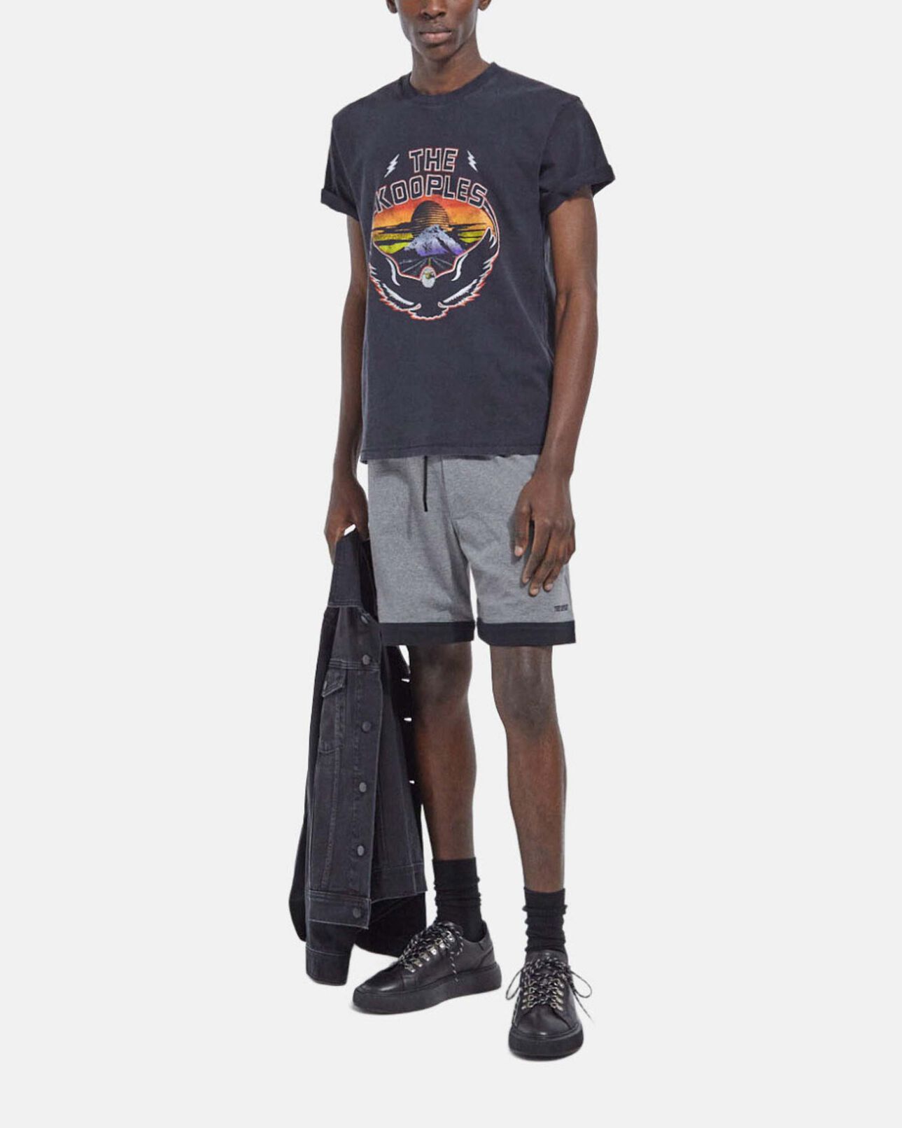 The Kooples HOMBRE BLACK WASHED camiseta negra estampada algodón redondo