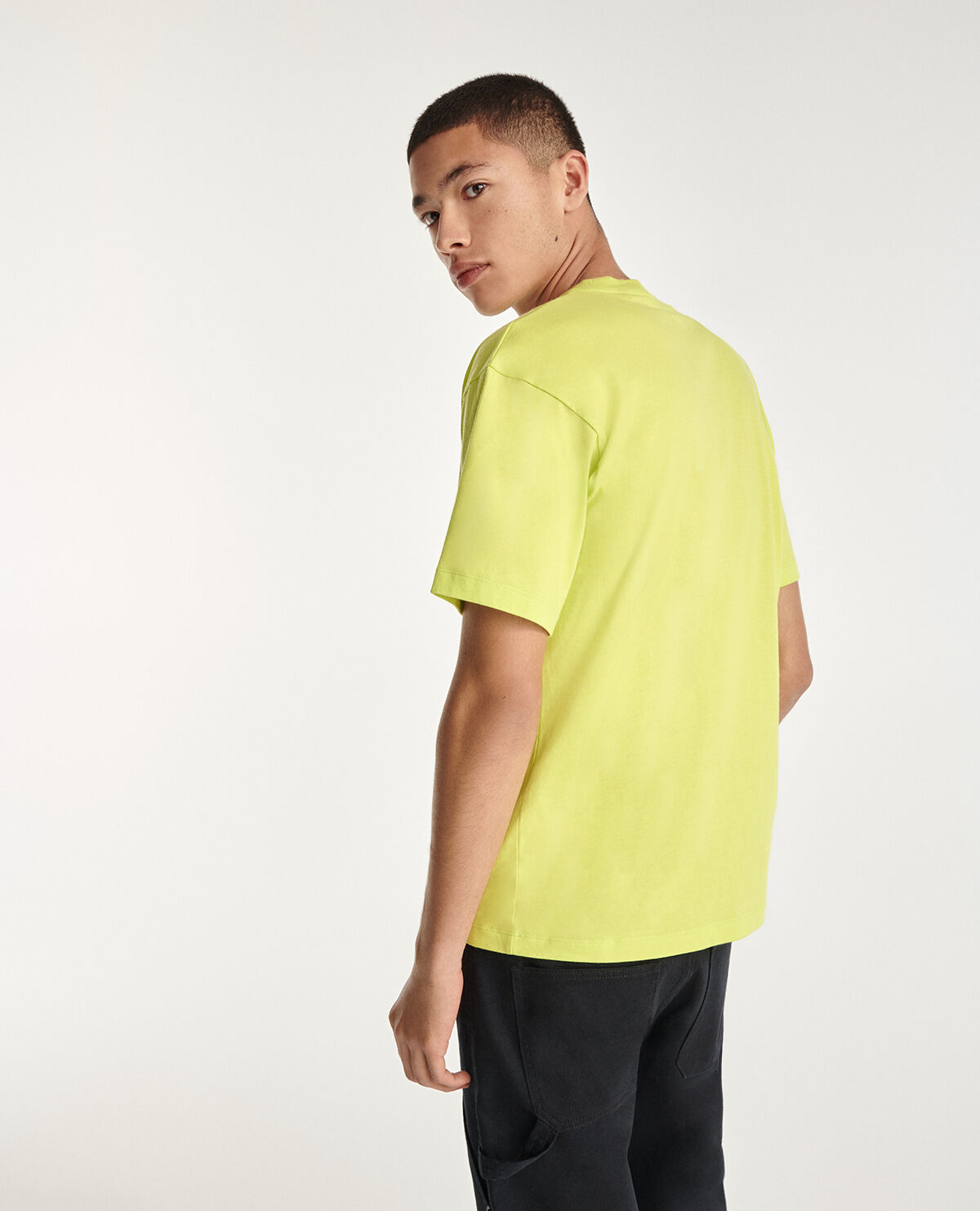 Camiseta amarilla hotsell fluorescente
