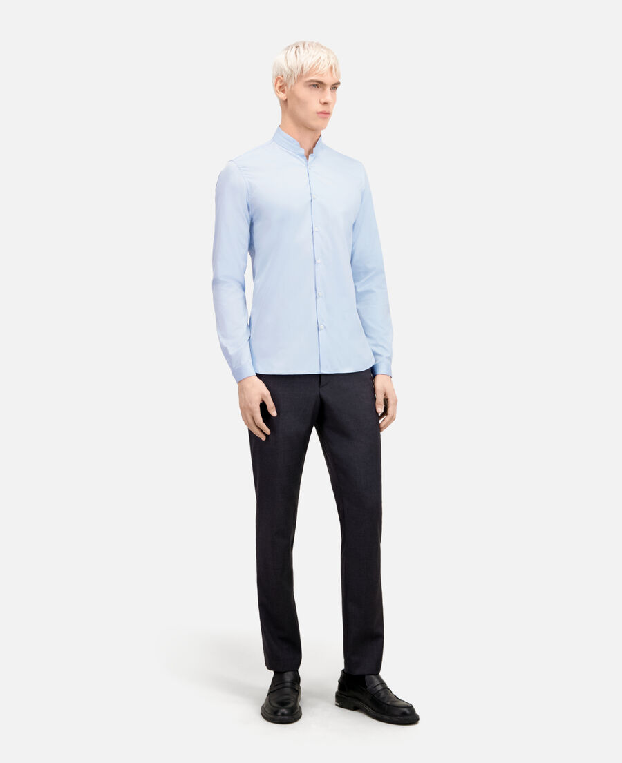 camisa cuello mao azul