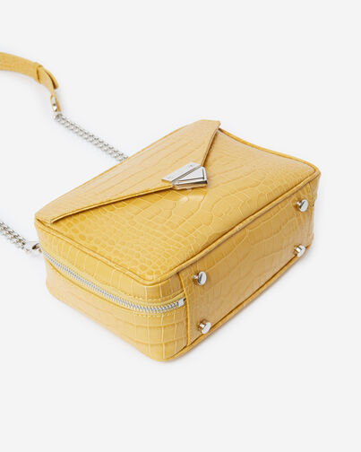, YELLOW, hi-res image number null