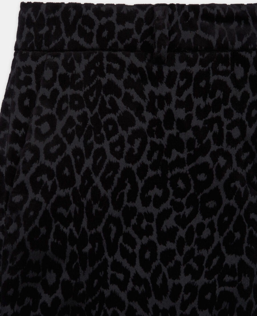 The Kooples DAMEN BLACK schwarze shorts aus velours mit leopardenmotiv