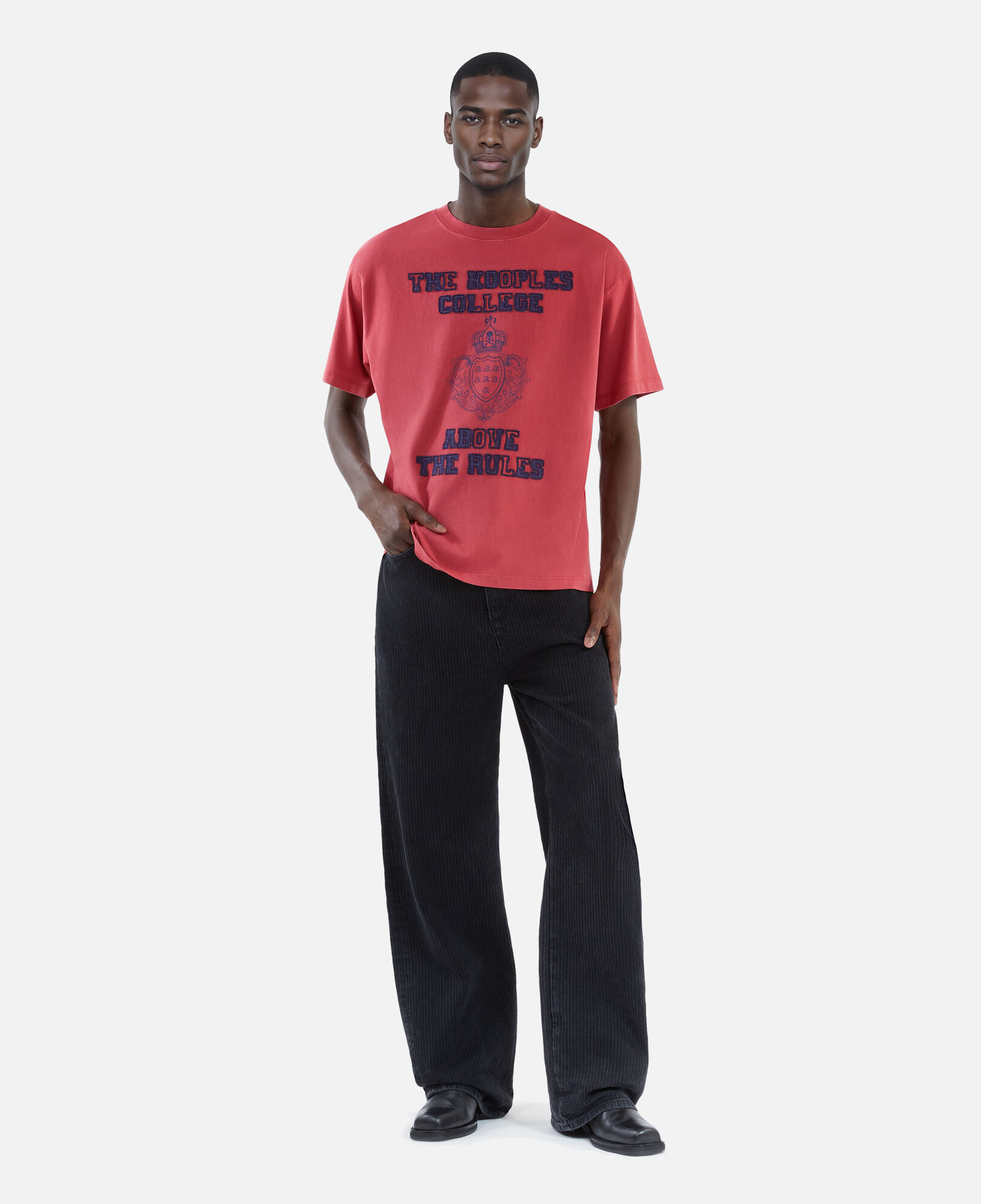The Kooples HOMME RED / BURGUNDY t-shirt à sérigraphie rouge