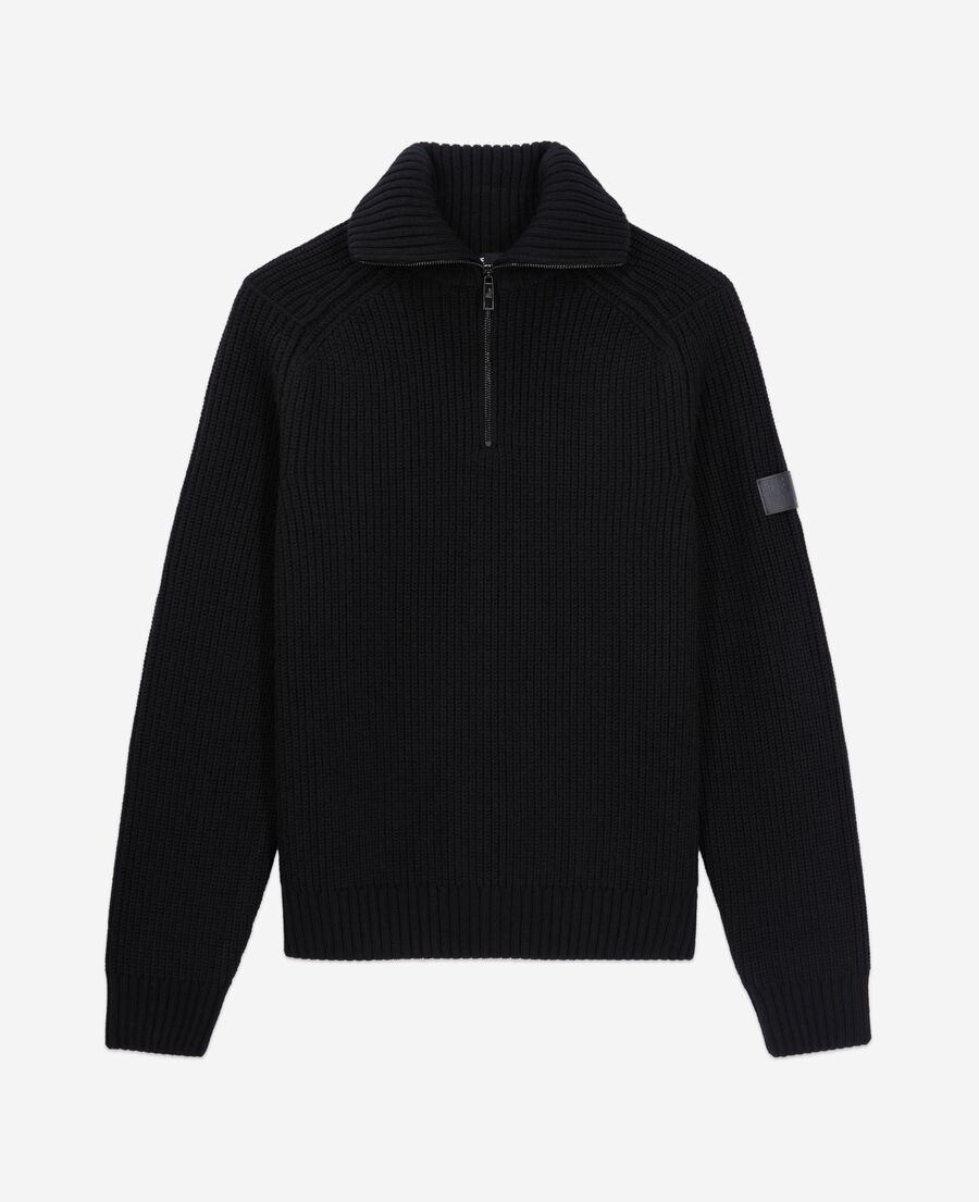 pull noir en laine