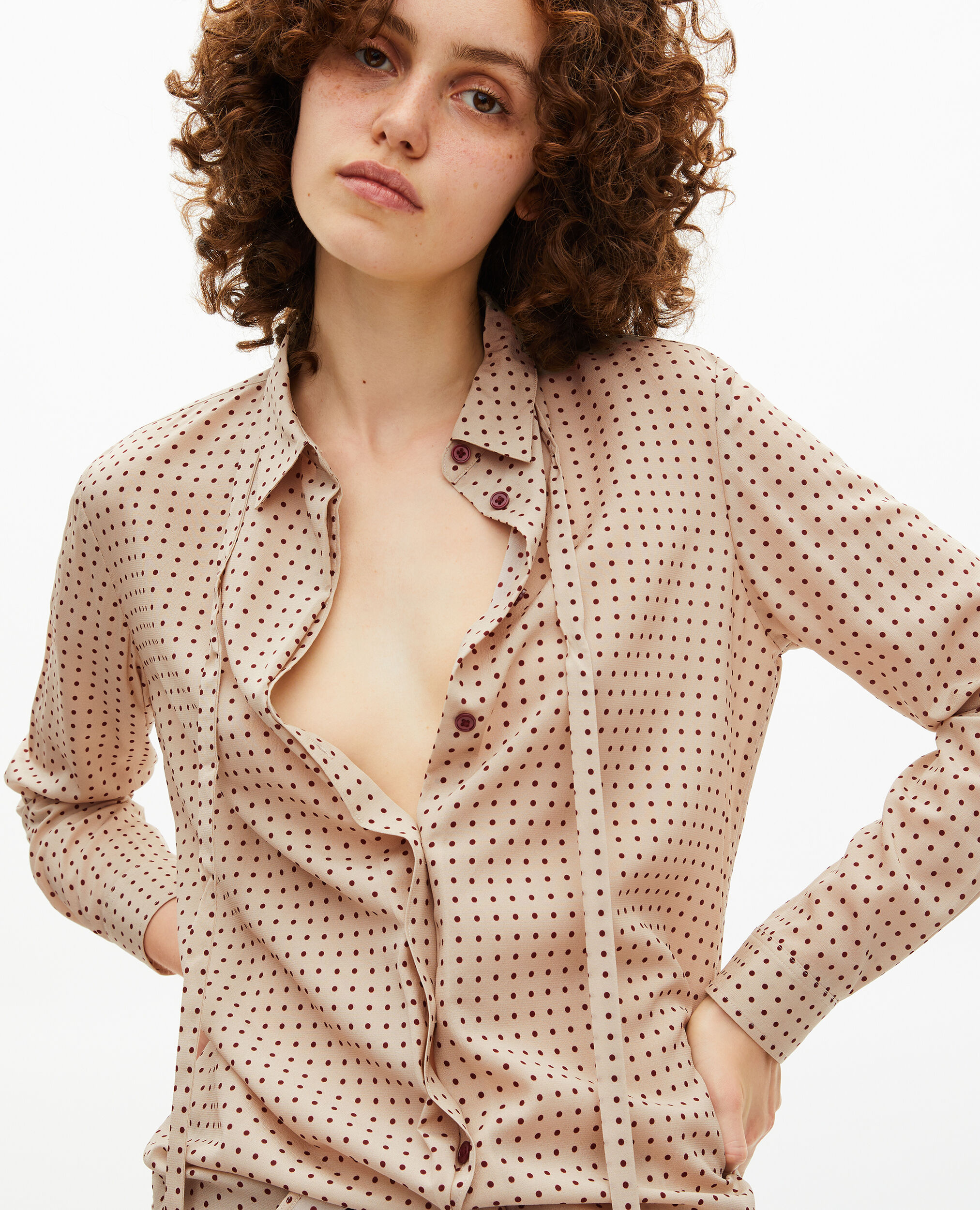 Chemise avec lavallière à pois beige, BEIGE / RED, hi-res image number null